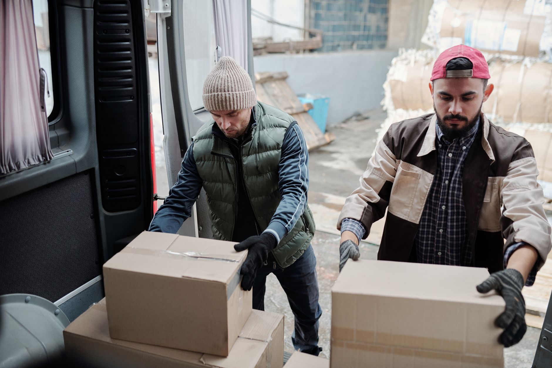 Redaktionelt motiv knyttet til Gb Dk og handel og distribution